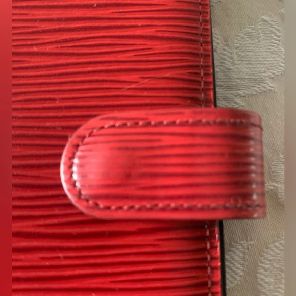 Louis Vuitton Vintage Red Epi Leather Agenda Cover - Picture 2 of 16